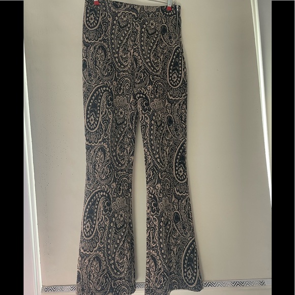 NEW Shimmery Paisley Knit flair pants - Picture 1 of 5